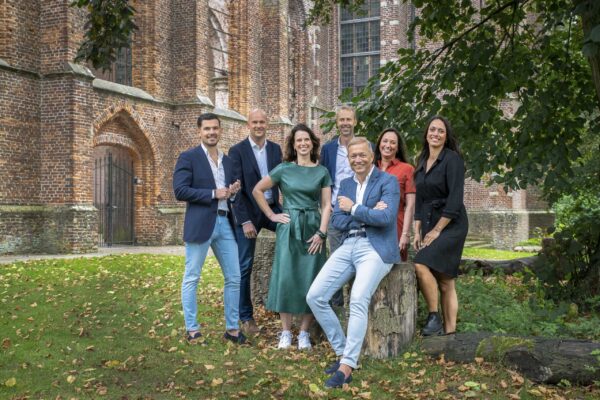 HR_Van_den_Bosch_Makelaars_02 HR_Van_den_Bosch_Makelaars_02